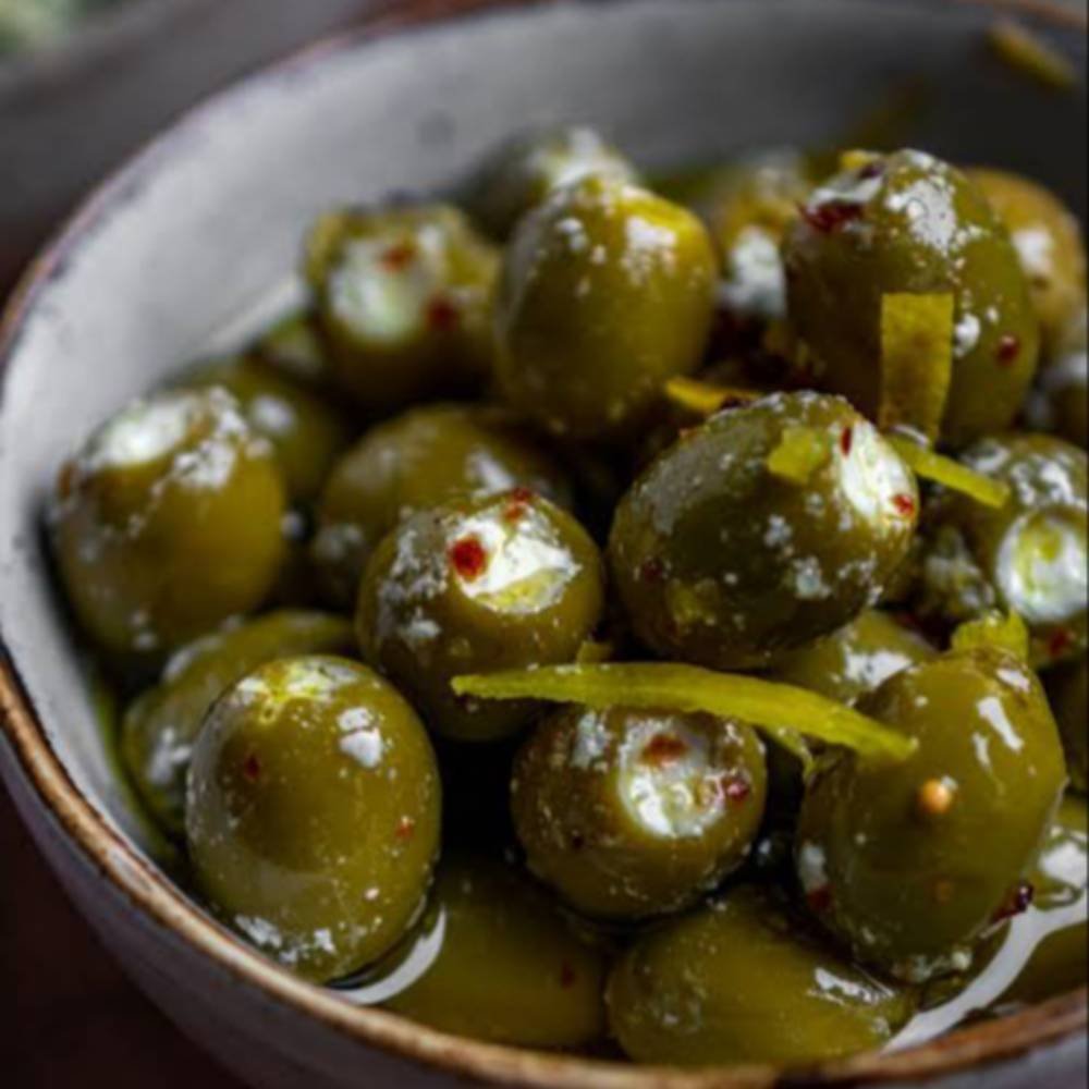 Black sliced olive